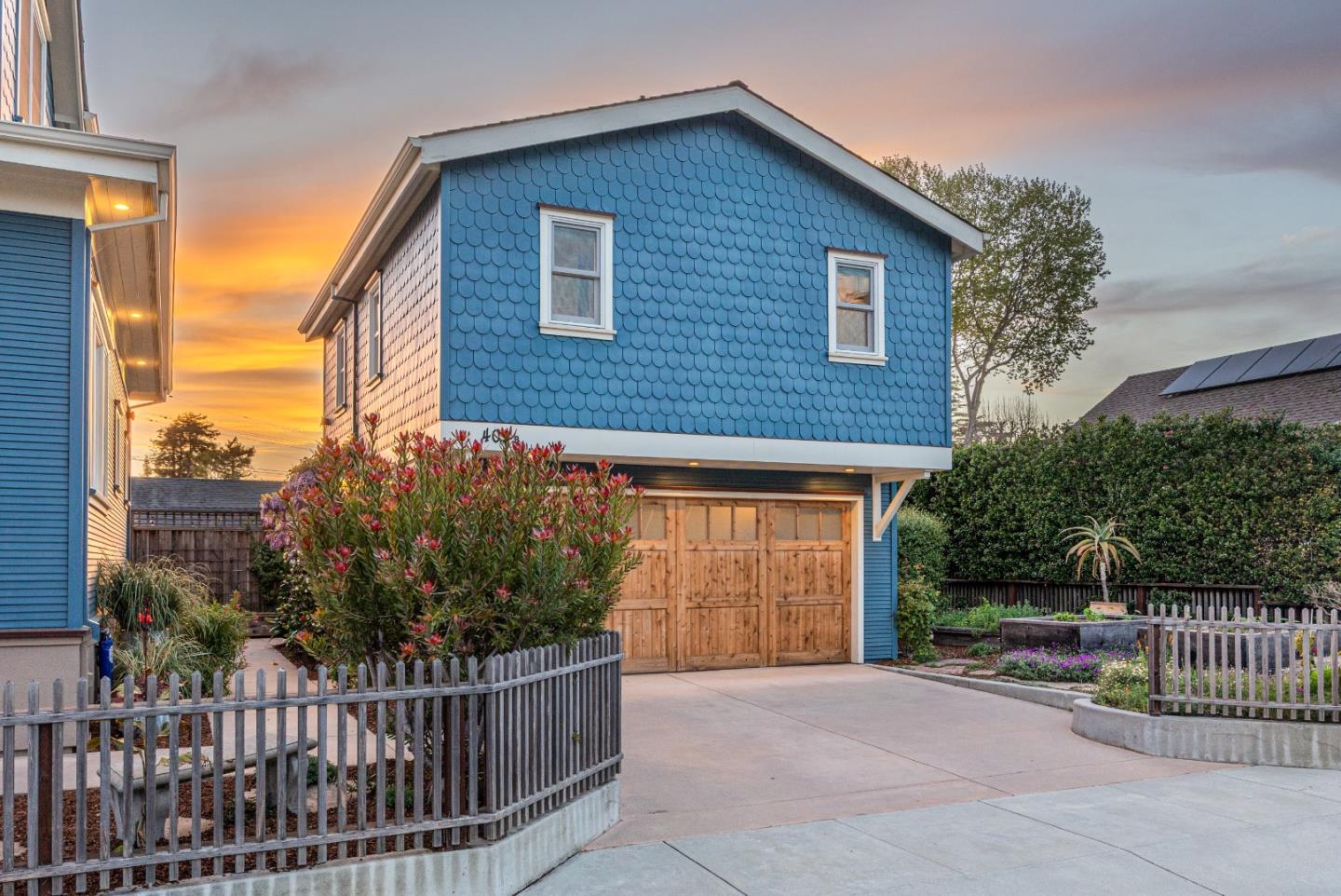 Detail Gallery Image 31 of 48 For 409 Windham St, Santa Cruz,  CA 95062 - 5 Beds | 5 Baths