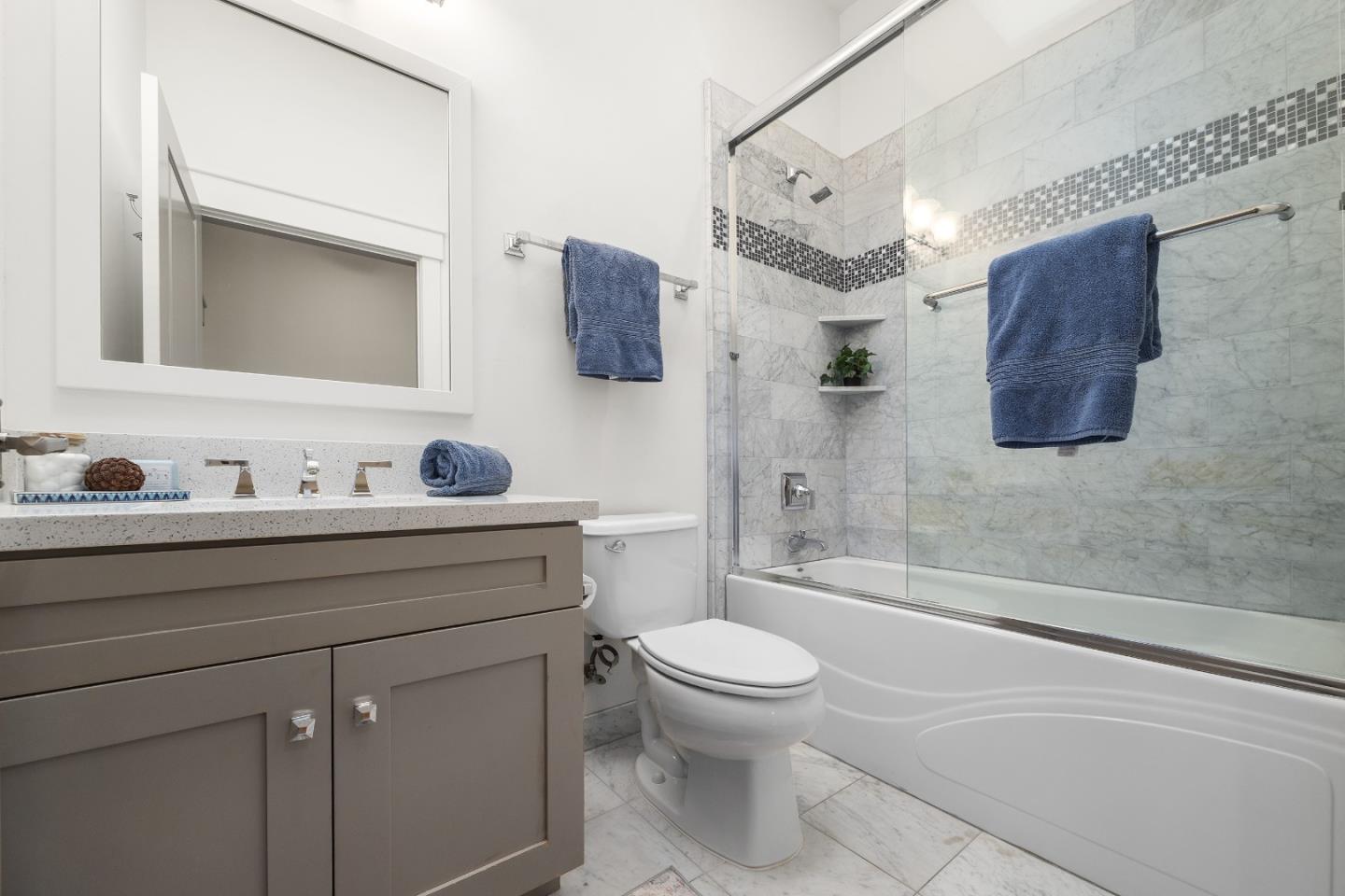 Detail Gallery Image 38 of 48 For 409 Windham St, Santa Cruz,  CA 95062 - 5 Beds | 5 Baths
