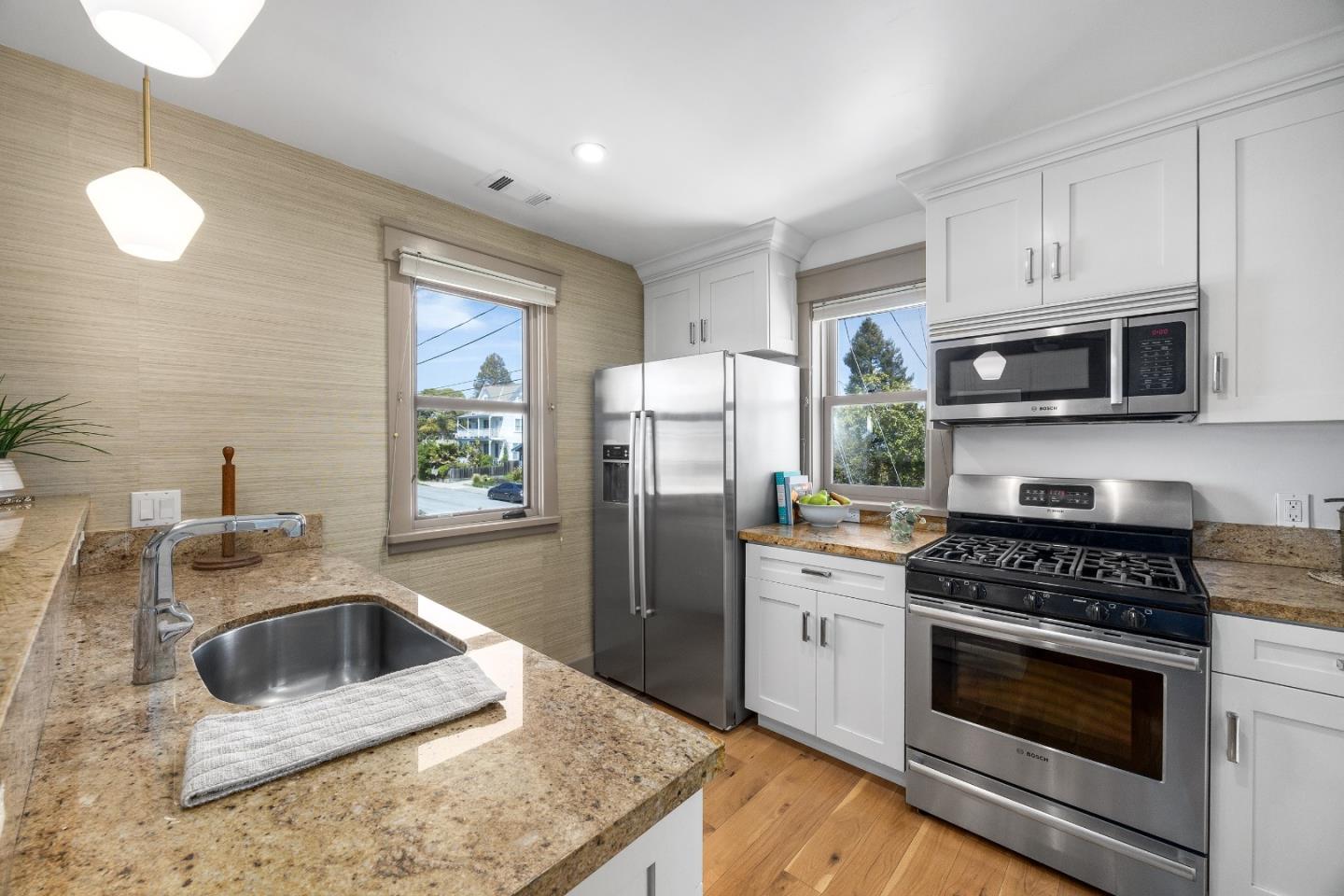 Detail Gallery Image 42 of 48 For 409 Windham St, Santa Cruz,  CA 95062 - 5 Beds | 5 Baths