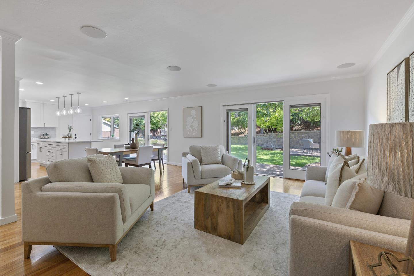 Detail Gallery Image 12 of 38 For 2168 Blossom Crest Way, San Jose,  CA 95124 - 3 Beds | 2 Baths