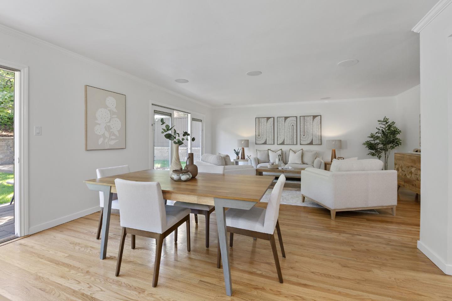 Detail Gallery Image 13 of 38 For 2168 Blossom Crest Way, San Jose,  CA 95124 - 3 Beds | 2 Baths