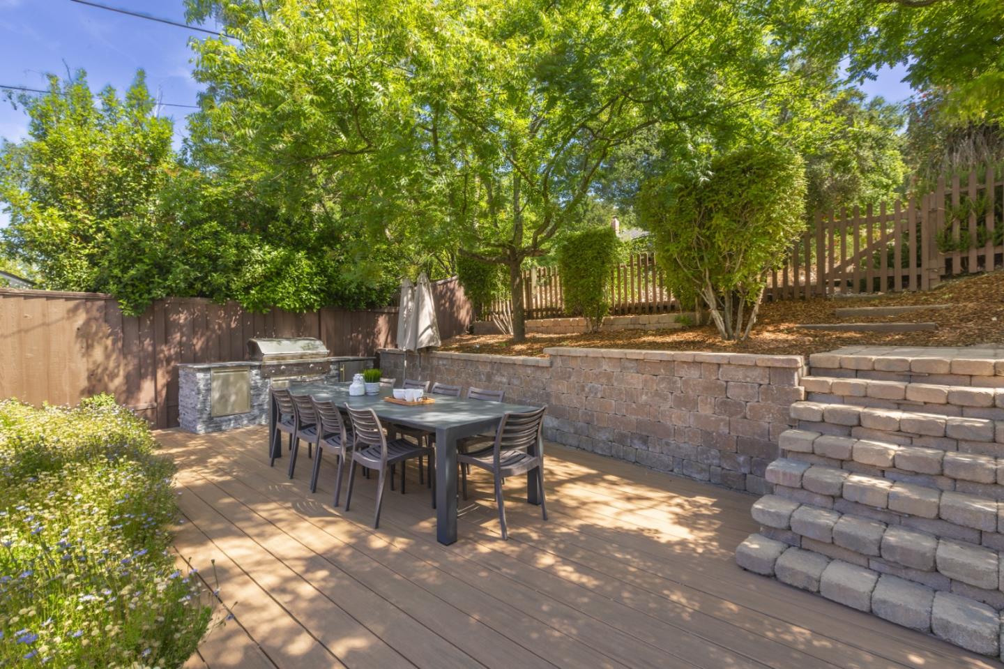 Detail Gallery Image 37 of 38 For 2168 Blossom Crest Way, San Jose,  CA 95124 - 3 Beds | 2 Baths