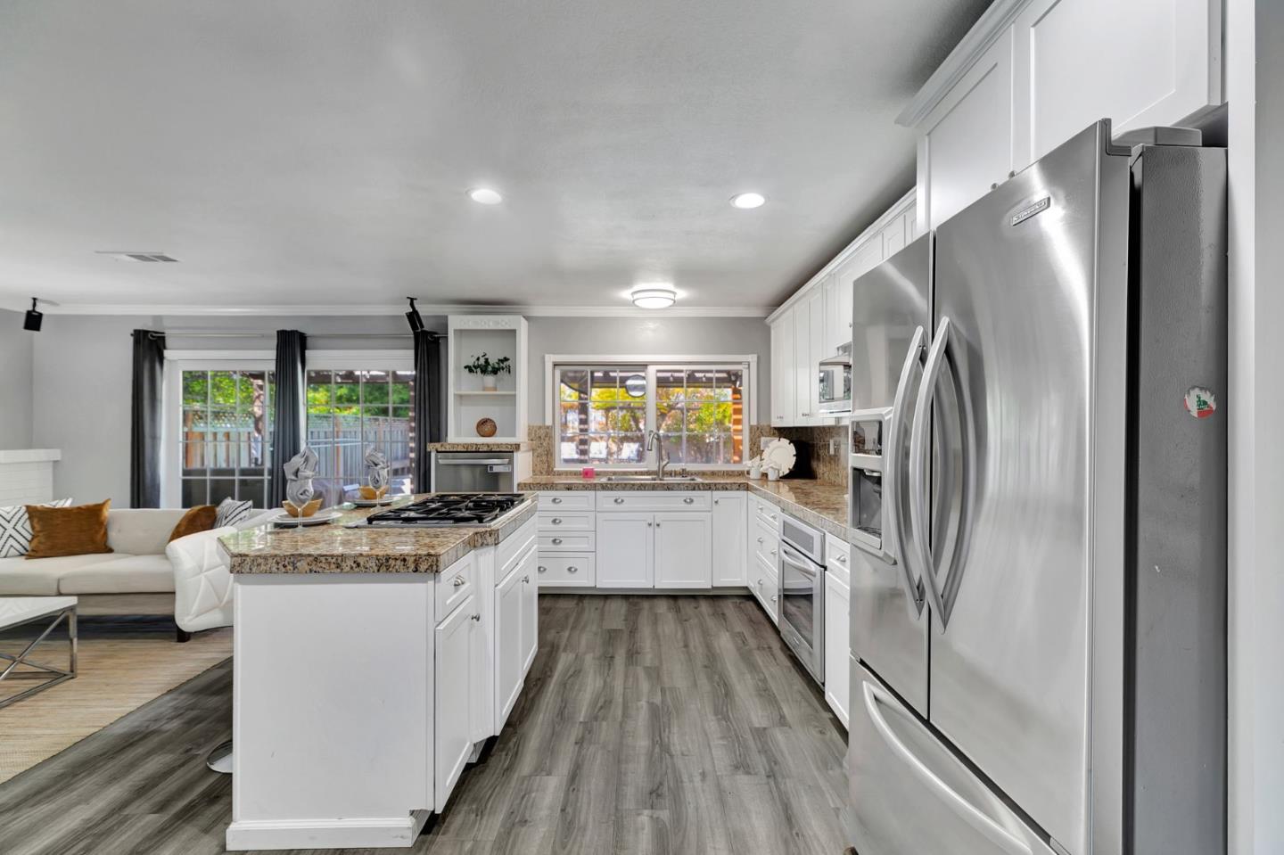 Detail Gallery Image 12 of 60 For 184 Park Sharon Dr, San Jose,  CA 95136 - 4 Beds | 2 Baths