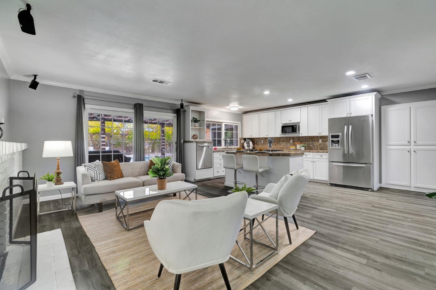 Detail Gallery Image 21 of 60 For 184 Park Sharon Dr, San Jose,  CA 95136 - 4 Beds | 2 Baths