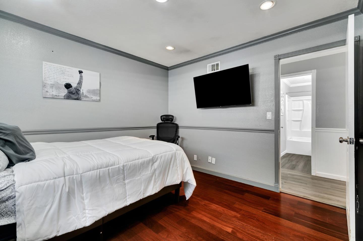 Detail Gallery Image 31 of 60 For 184 Park Sharon Dr, San Jose,  CA 95136 - 4 Beds | 2 Baths