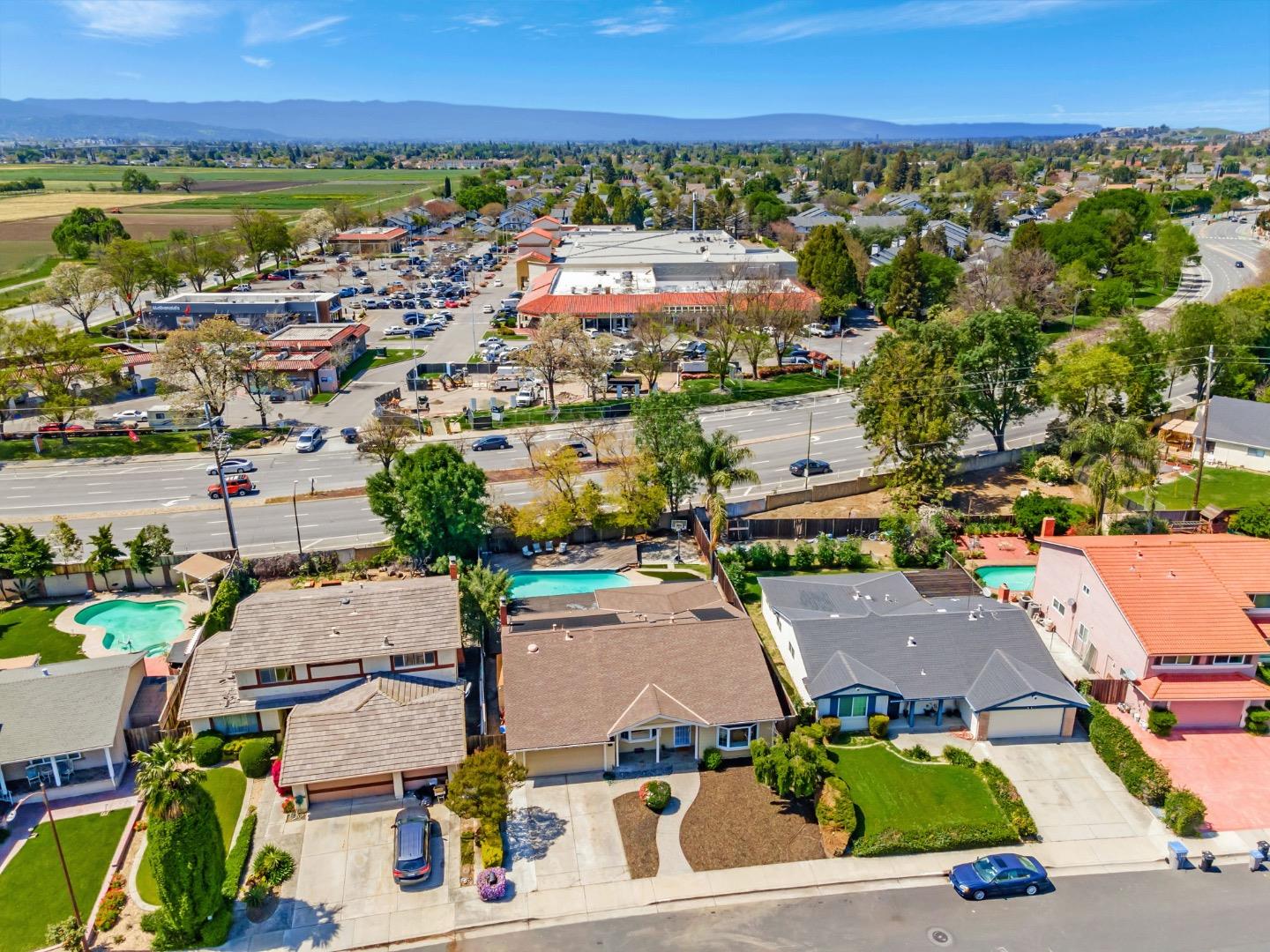 Detail Gallery Image 58 of 60 For 184 Park Sharon Dr, San Jose,  CA 95136 - 4 Beds | 2 Baths