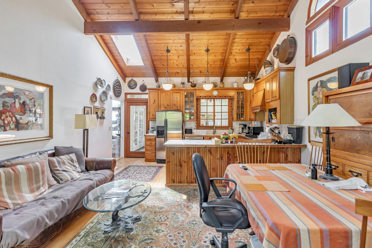 Detail Gallery Image 21 of 74 For 1025 Tamarind St, Montara,  CA 94037 - 3 Beds | 2 Baths