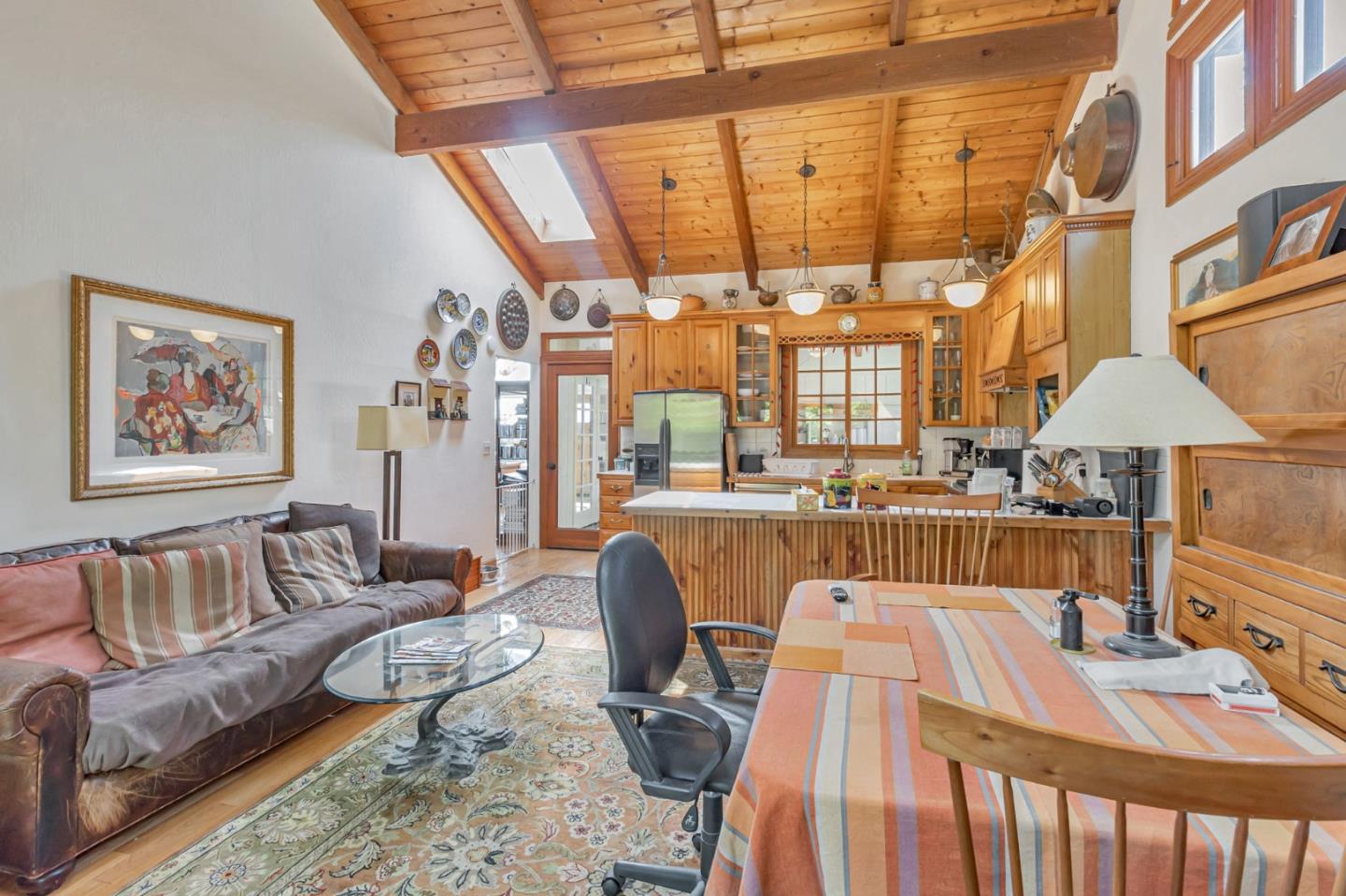 Detail Gallery Image 22 of 74 For 1025 Tamarind St, Montara,  CA 94037 - 3 Beds | 2 Baths