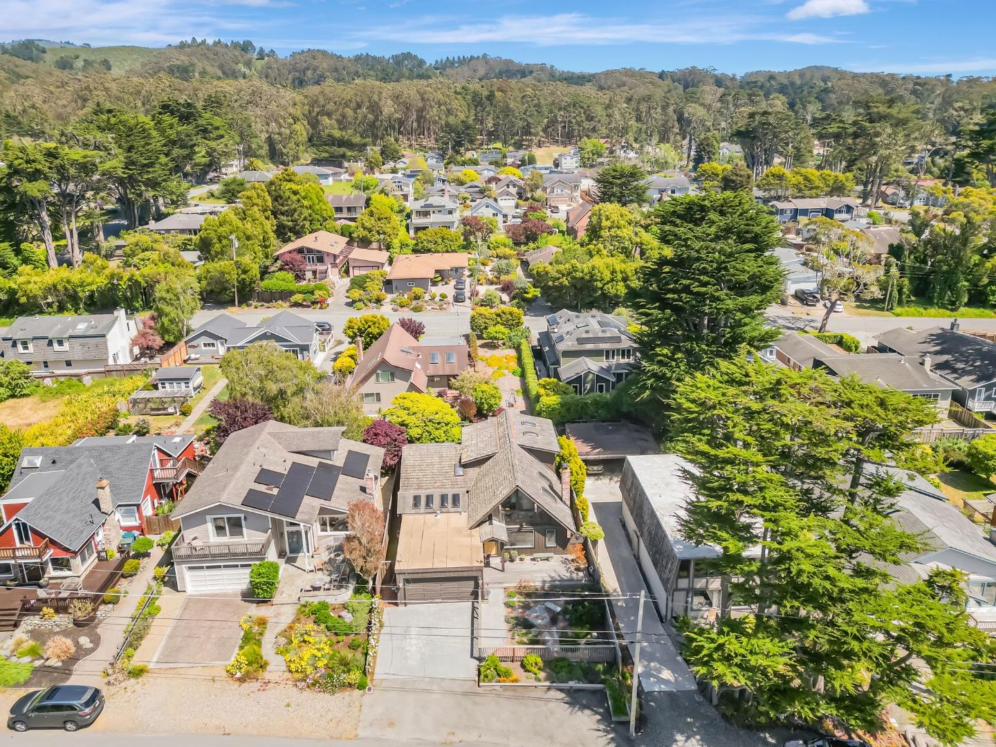 Detail Gallery Image 72 of 74 For 1025 Tamarind St, Montara,  CA 94037 - 3 Beds | 2 Baths