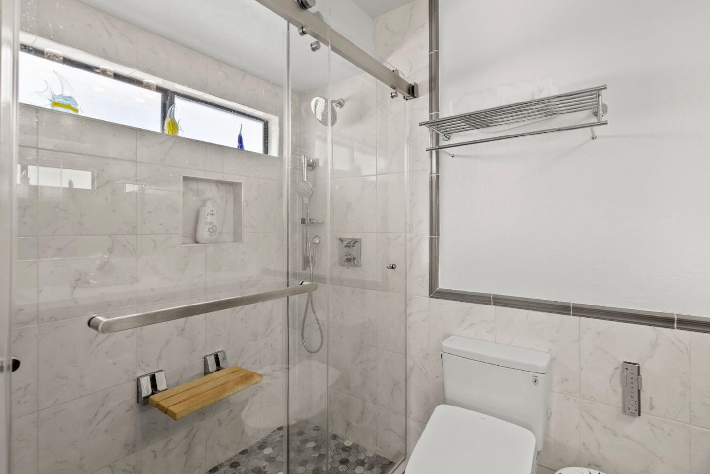 Detail Gallery Image 23 of 29 For 40 Shelter Creek Ln, San Bruno,  CA 94066 - 5 Beds | 4 Baths