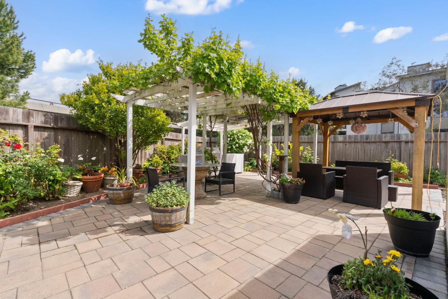 Detail Gallery Image 26 of 29 For 40 Shelter Creek Ln, San Bruno,  CA 94066 - 5 Beds | 4 Baths