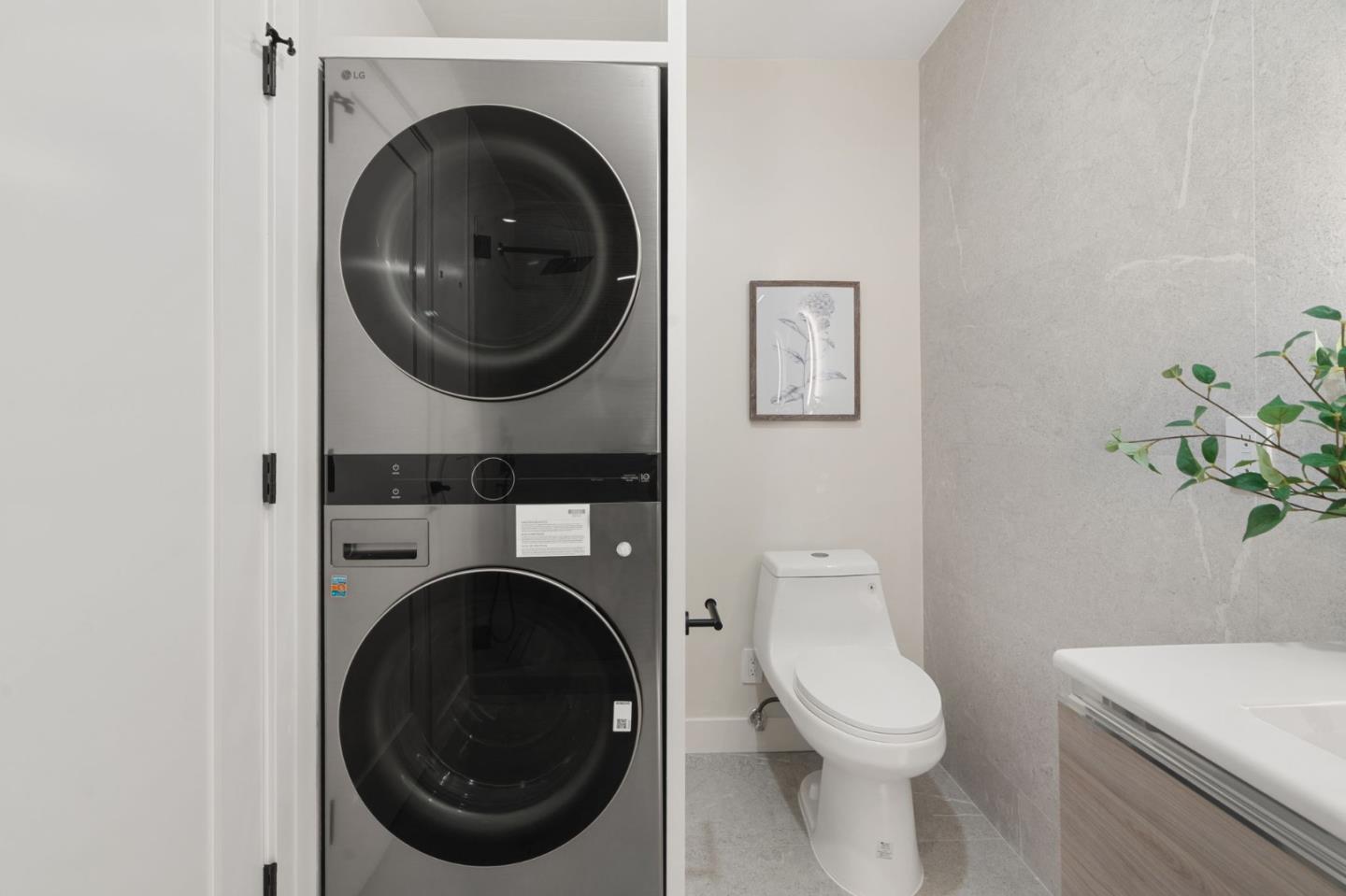 Detail Gallery Image 18 of 28 For 1947 San Luis #10,  Mountain View,  CA 94043 - 3 Beds | 2 Baths