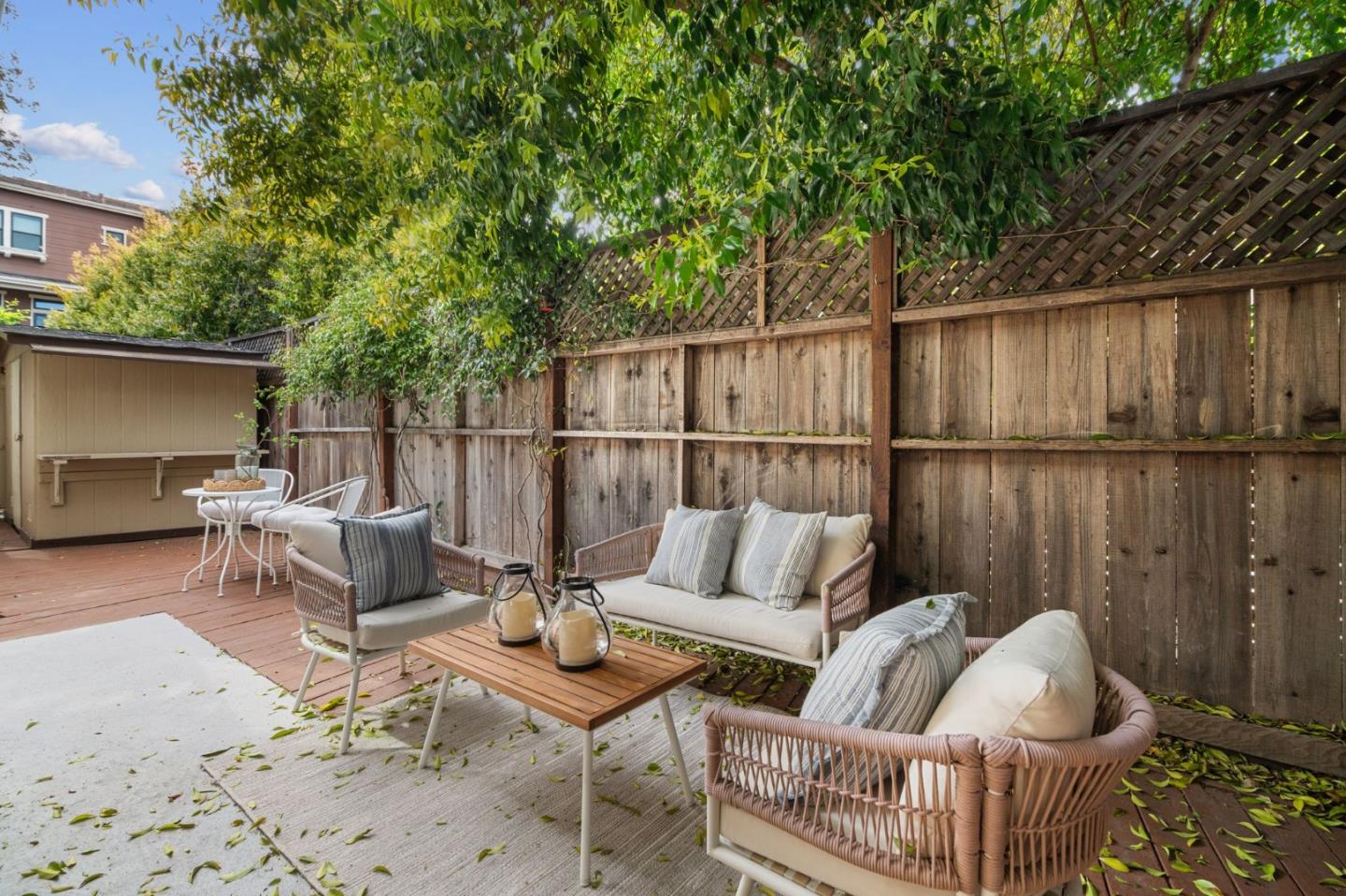 Detail Gallery Image 21 of 28 For 1947 San Luis #10,  Mountain View,  CA 94043 - 3 Beds | 2 Baths