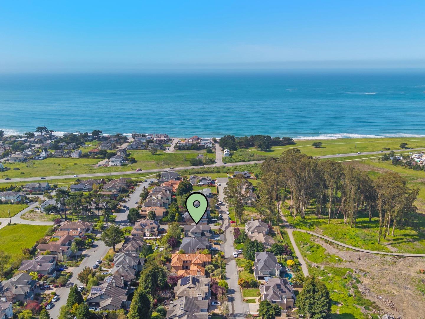 Detail Gallery Image 2 of 51 For 412 Magellan Ave, Half Moon Bay,  CA 94019 - 5 Beds | 3 Baths