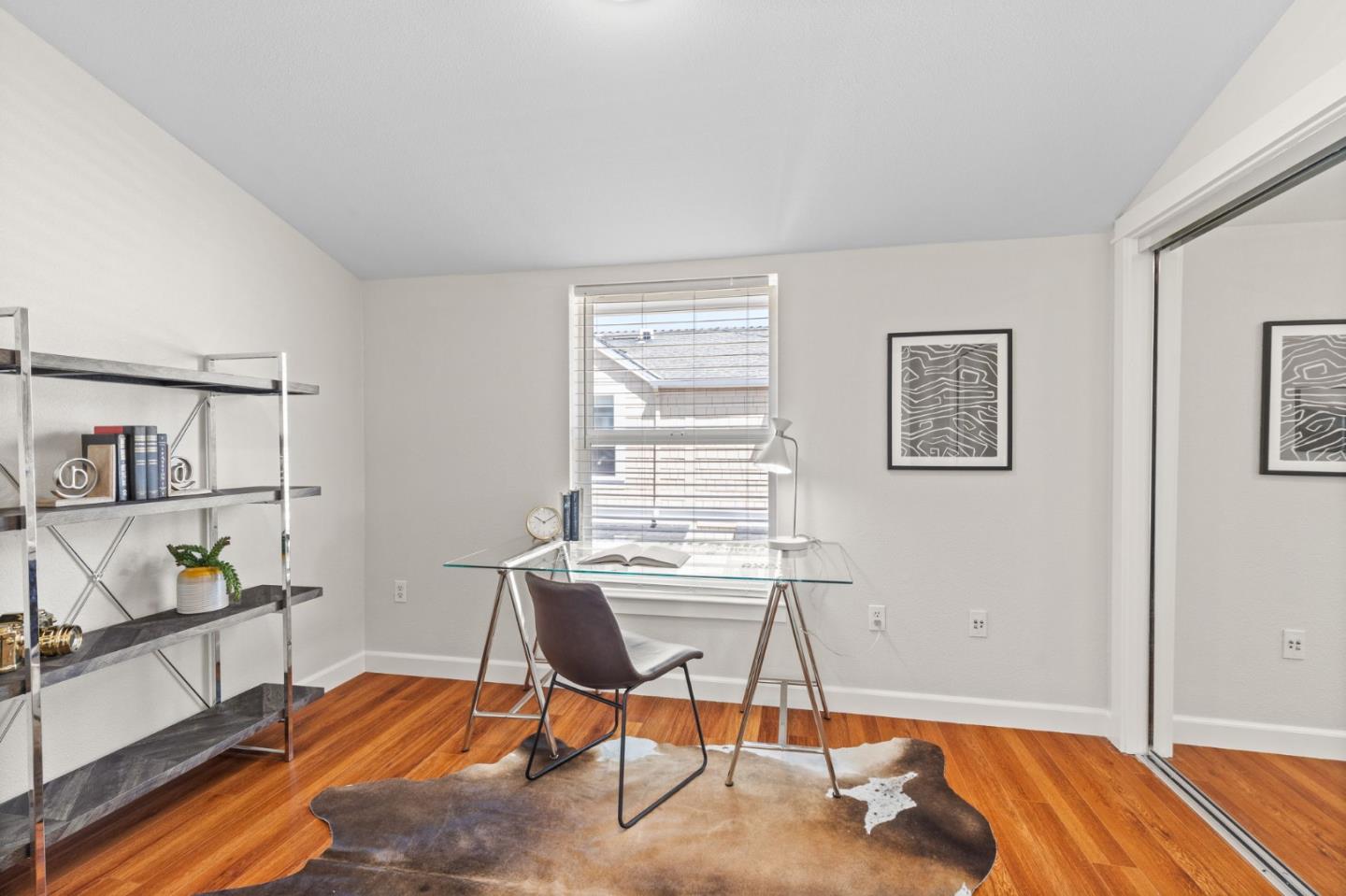 Detail Gallery Image 21 of 28 For 265 Kentdale Pl, San Jose,  CA 95126 - 4 Beds | 2/1 Baths
