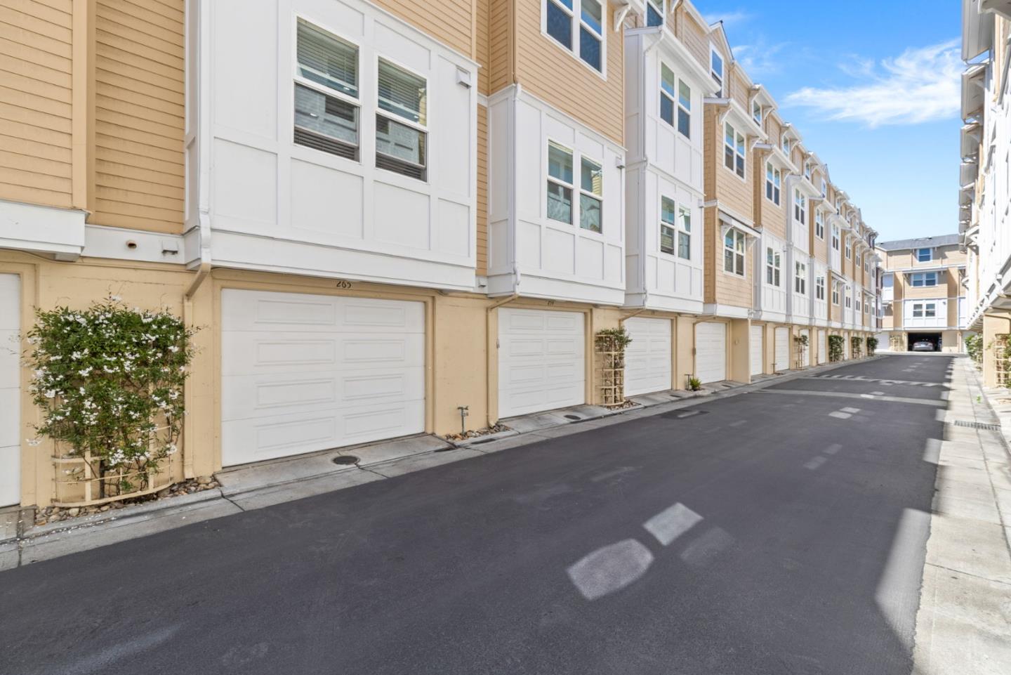 Detail Gallery Image 27 of 28 For 265 Kentdale Pl, San Jose,  CA 95126 - 4 Beds | 2/1 Baths