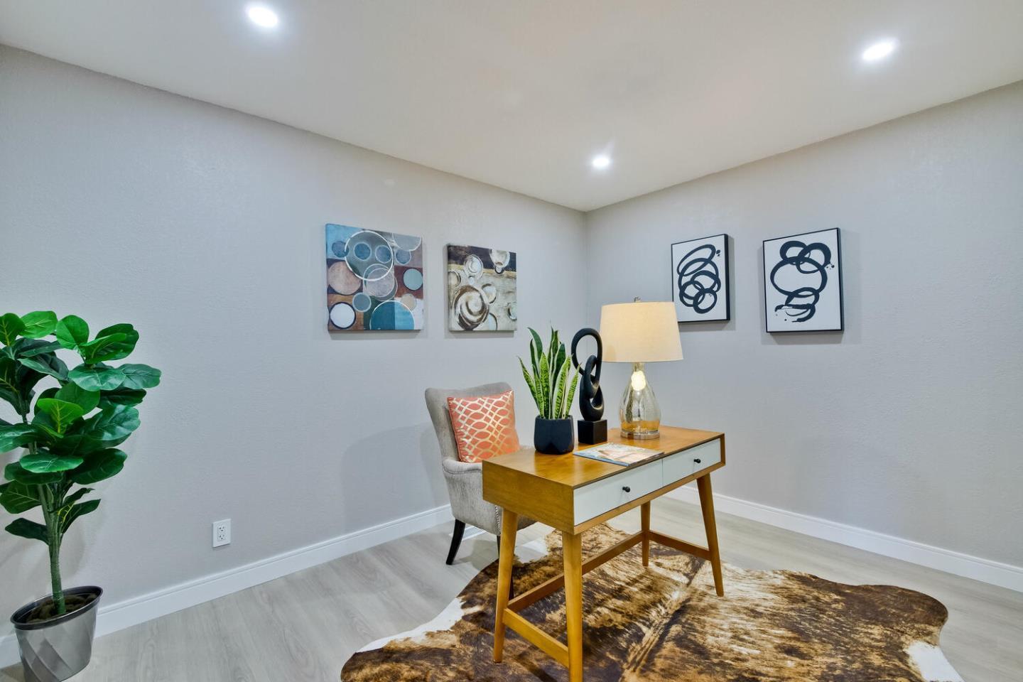 Detail Gallery Image 20 of 38 For 985 Reed Ave, Sunnyvale,  CA 94086 - 4 Beds | 2 Baths
