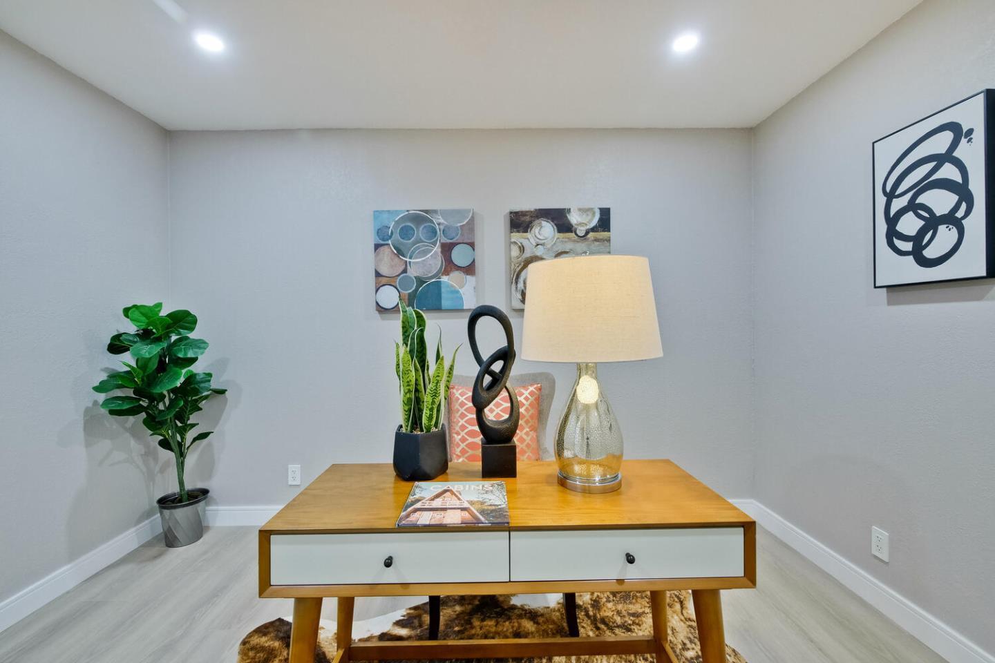 Detail Gallery Image 21 of 38 For 985 Reed Ave, Sunnyvale,  CA 94086 - 4 Beds | 2 Baths