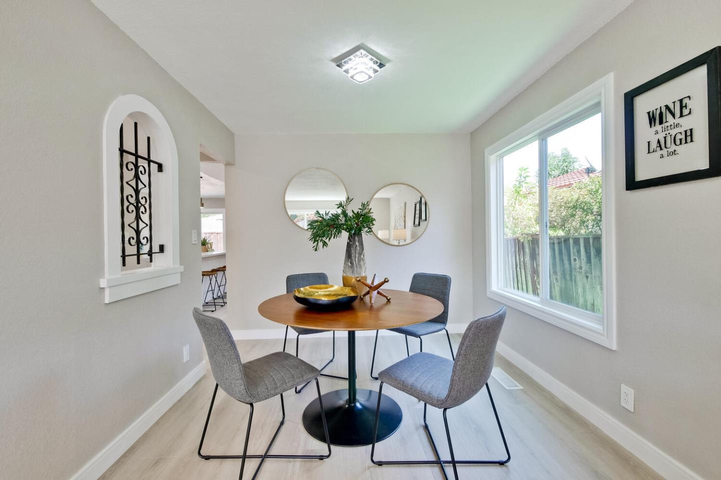 Detail Gallery Image 7 of 38 For 985 Reed Ave, Sunnyvale,  CA 94086 - 4 Beds | 2 Baths