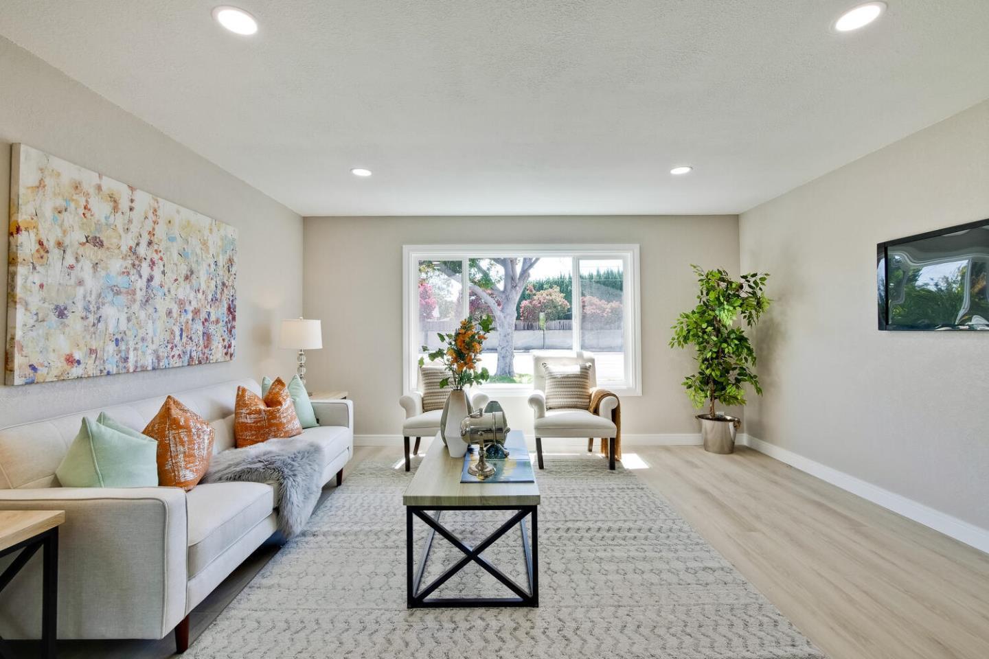 Detail Gallery Image 8 of 38 For 985 Reed Ave, Sunnyvale,  CA 94086 - 4 Beds | 2 Baths