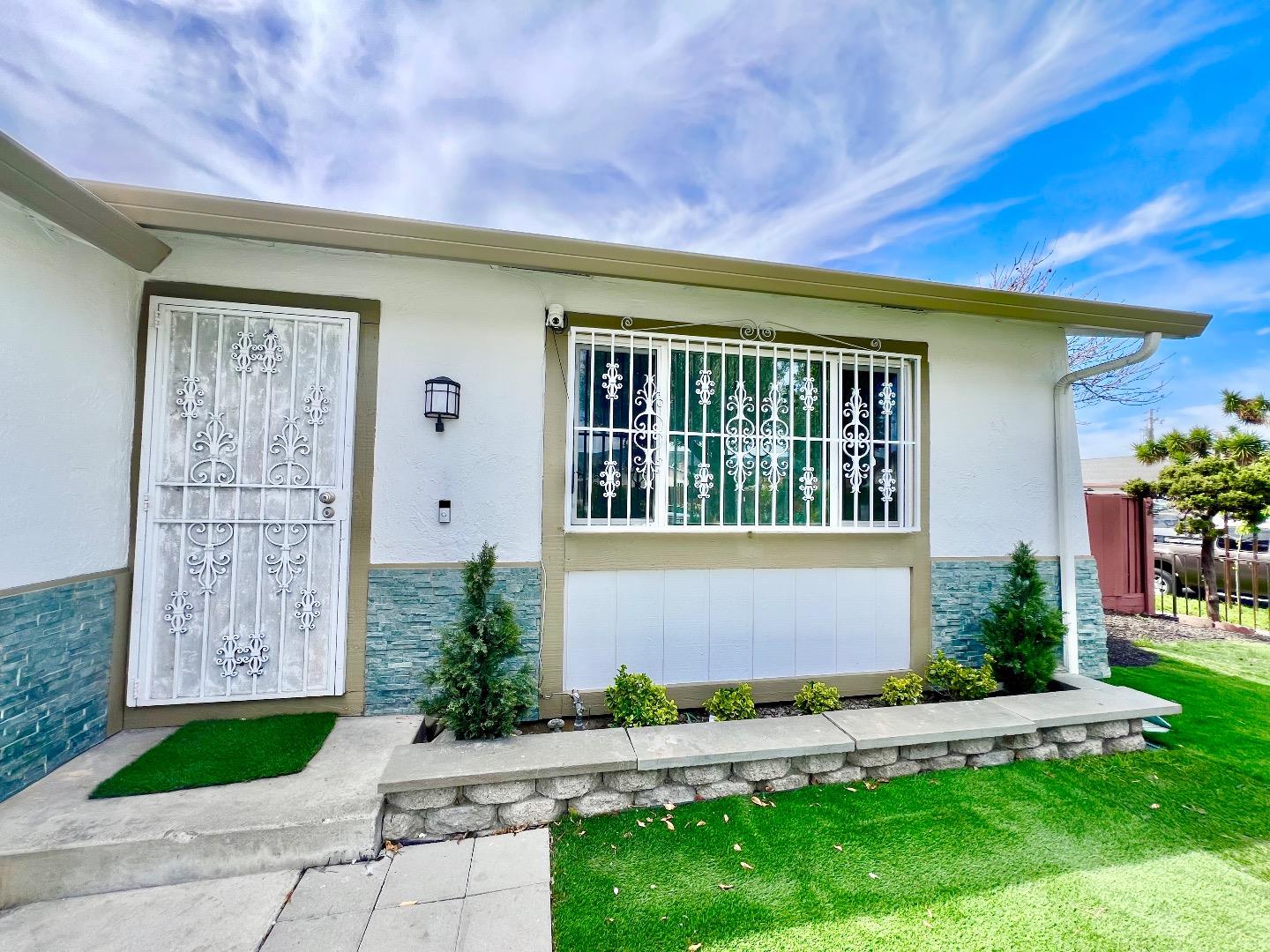 Detail Gallery Image 19 of 50 For 1151 Leeward Dr, San Jose,  CA 95122 - 4 Beds | 2 Baths