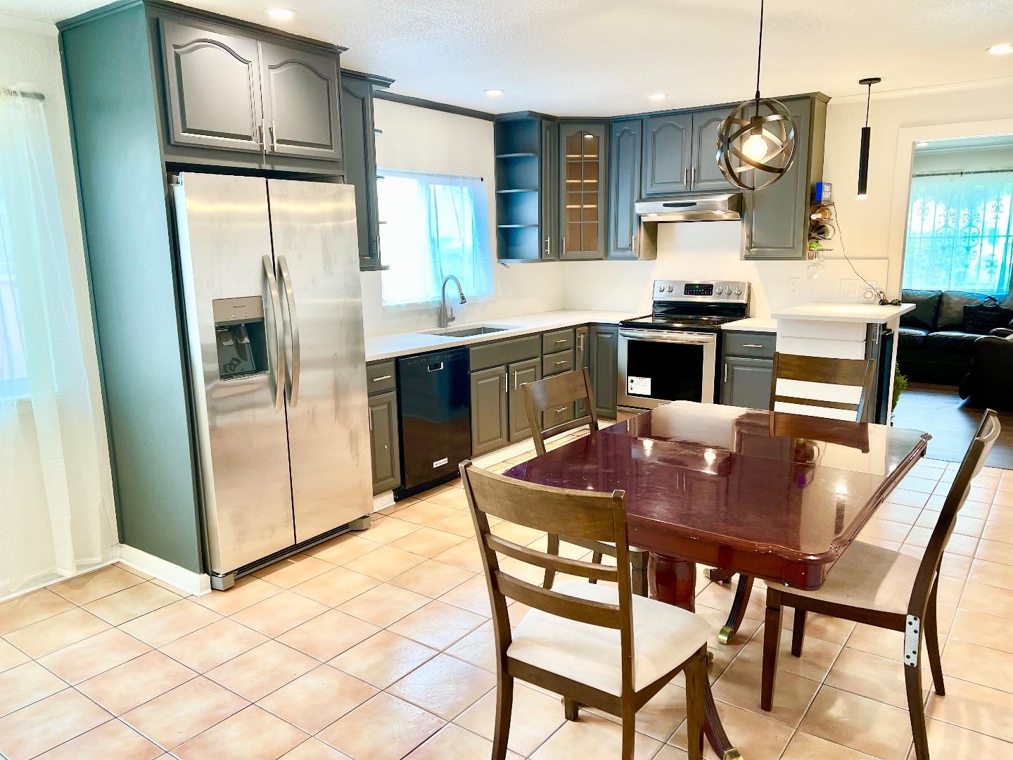 Detail Gallery Image 34 of 50 For 1151 Leeward Dr, San Jose,  CA 95122 - 4 Beds | 2 Baths