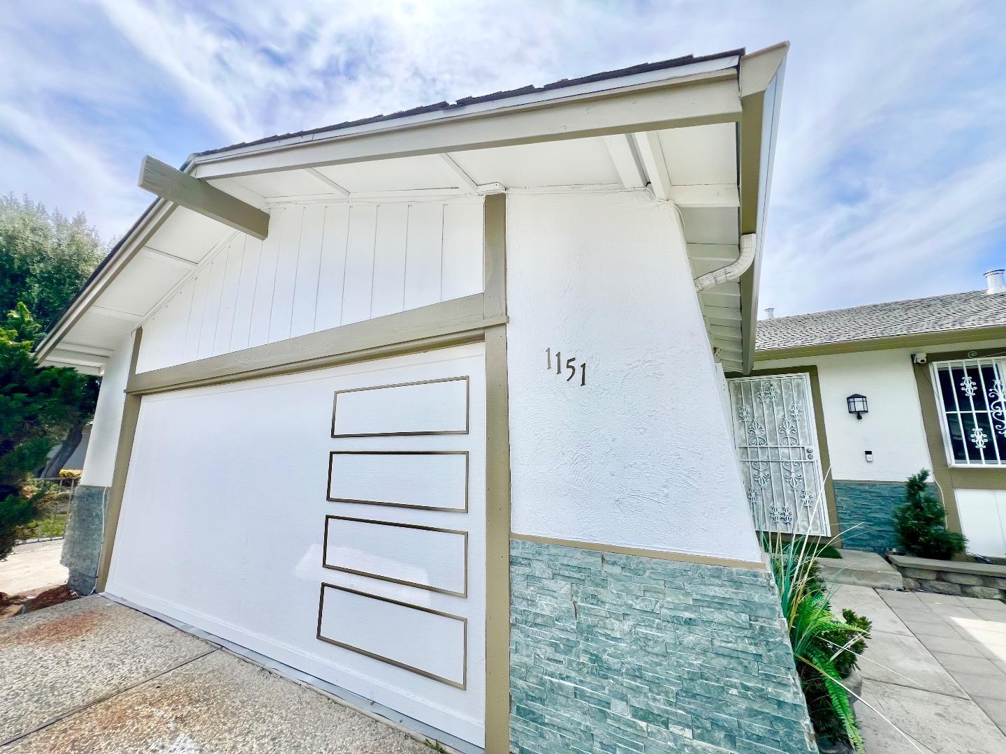 Detail Gallery Image 7 of 50 For 1151 Leeward Dr, San Jose,  CA 95122 - 4 Beds | 2 Baths