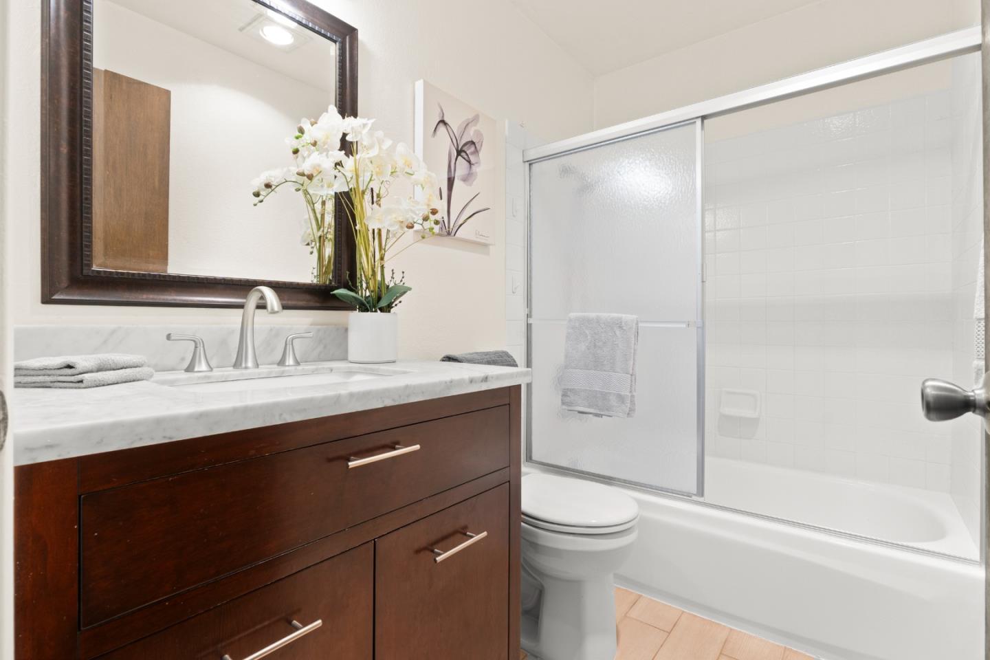 Detail Gallery Image 15 of 31 For 250 Willow Ave #423,  South San Francisco,  CA 94080 - 1 Beds | 1 Baths
