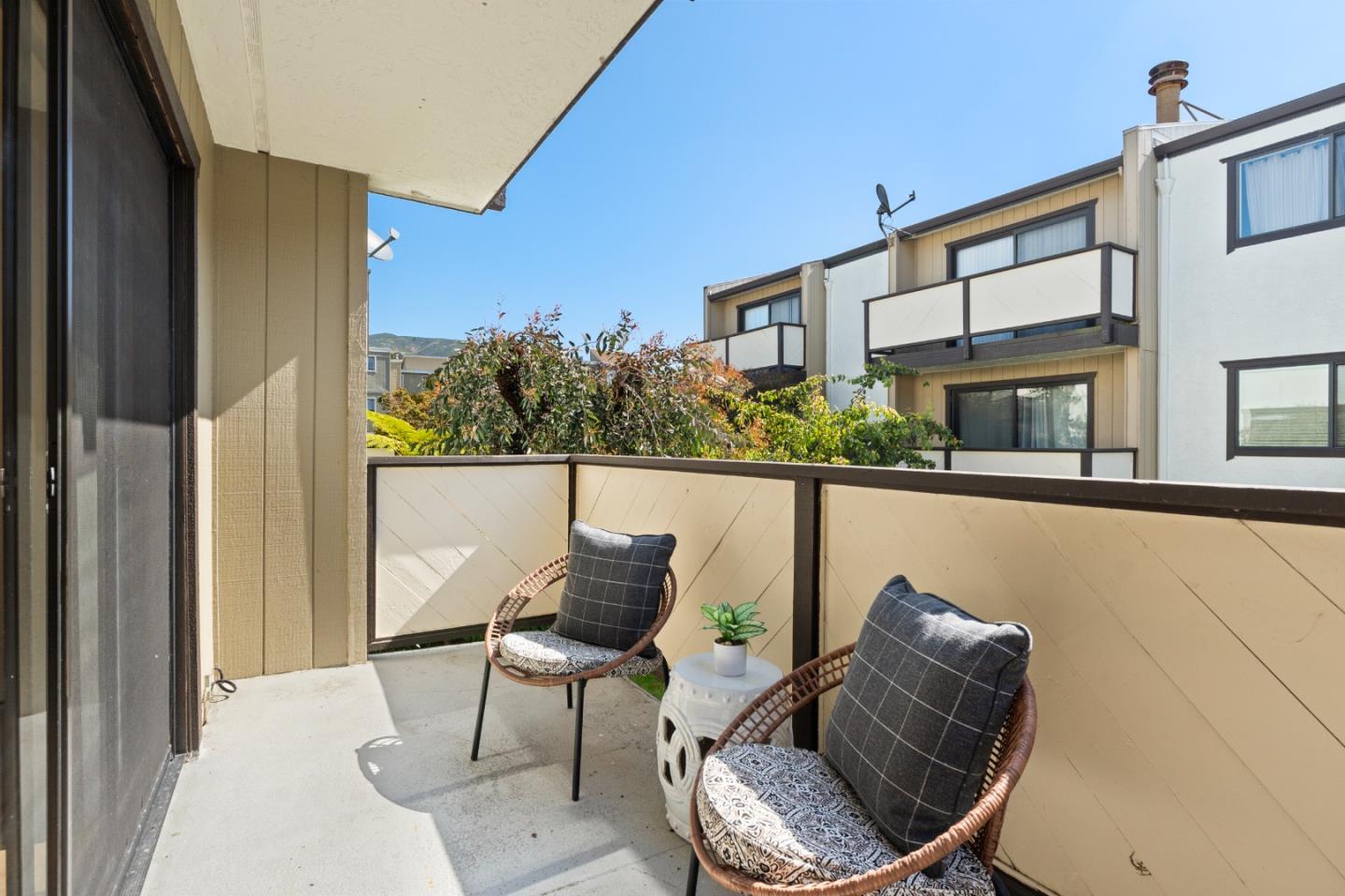 Detail Gallery Image 17 of 31 For 250 Willow Ave #423,  South San Francisco,  CA 94080 - 1 Beds | 1 Baths