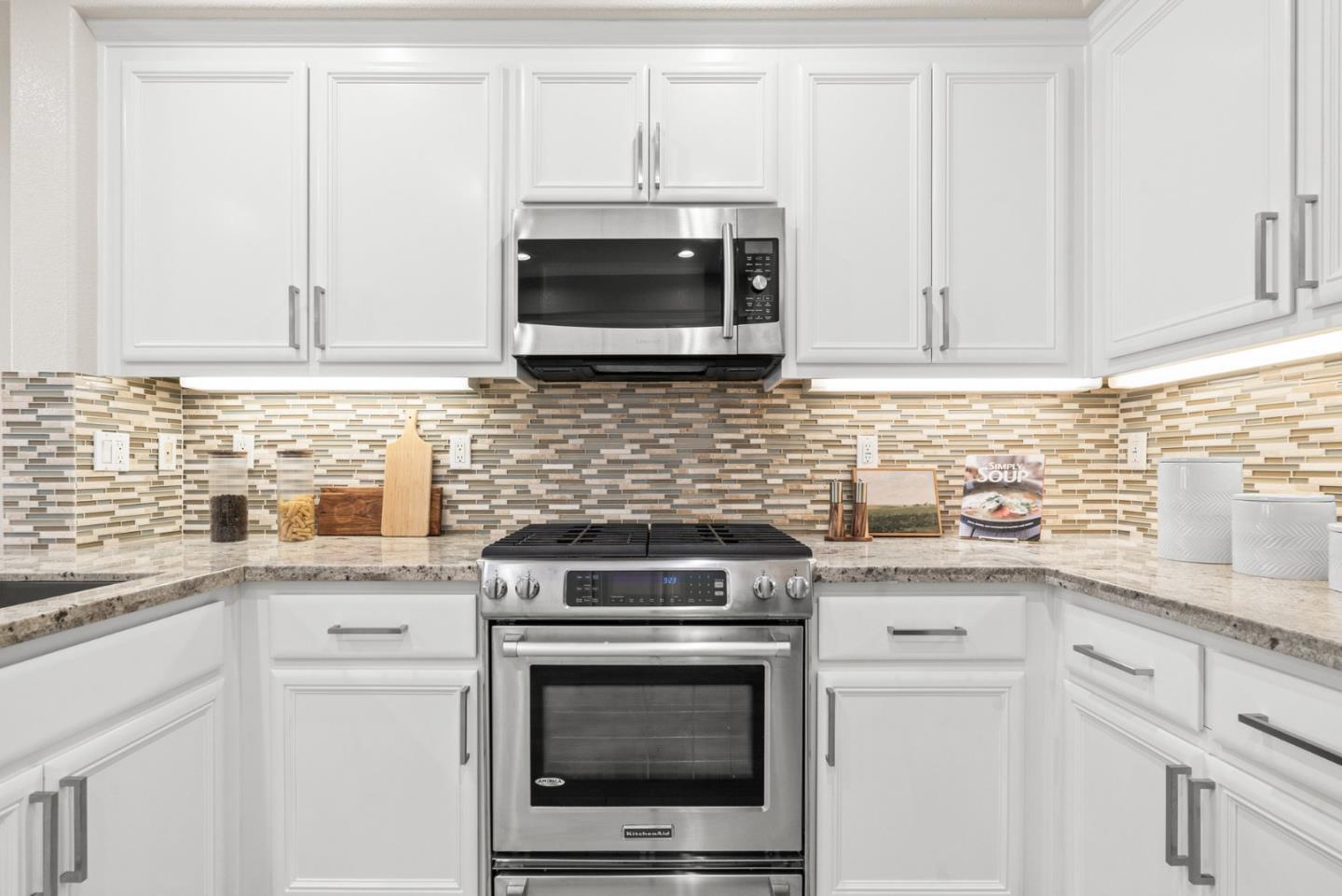 Detail Gallery Image 16 of 47 For 821 Transill Cir, Santa Clara,  CA 95054 - 3 Beds | 3 Baths