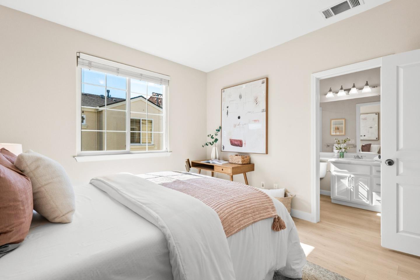 Detail Gallery Image 33 of 47 For 821 Transill Cir, Santa Clara,  CA 95054 - 3 Beds | 3 Baths