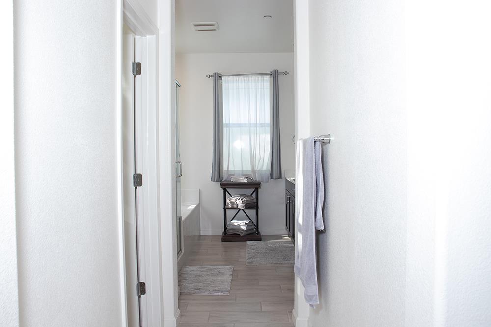 Detail Gallery Image 26 of 40 For 530 Gabriele Ct, Hollister,  CA 95023 - 3 Beds | 2/1 Baths