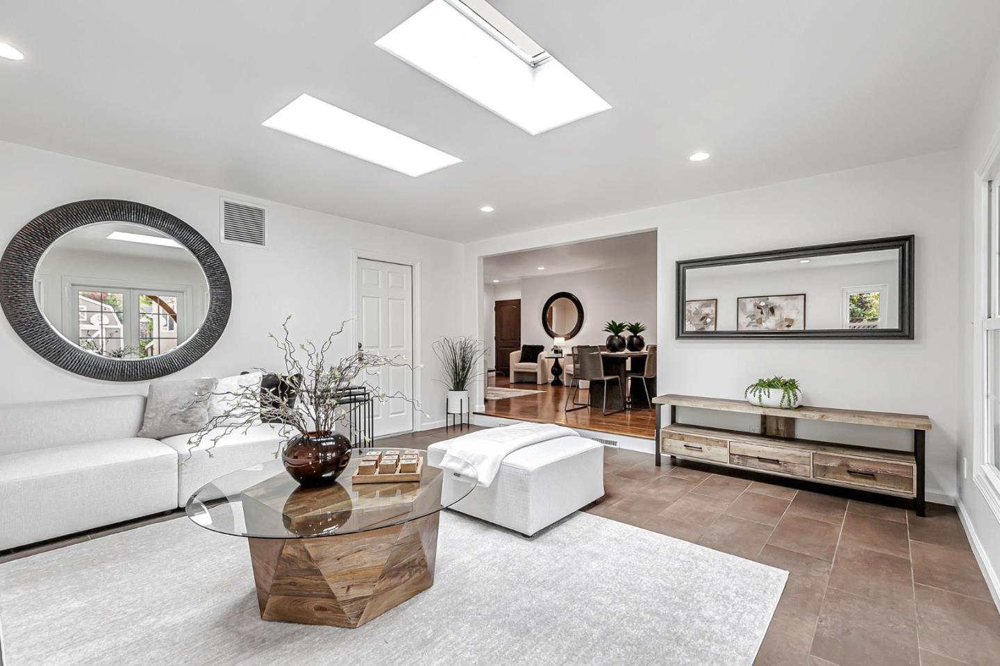 Detail Gallery Image 19 of 93 For 15340 Cooper Ave, San Jose,  CA 95124 - 5 Beds | 3 Baths