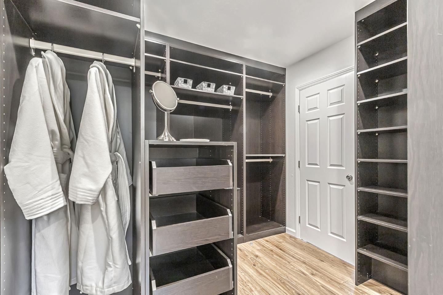 Detail Gallery Image 37 of 93 For 15340 Cooper Ave, San Jose,  CA 95124 - 5 Beds | 3 Baths