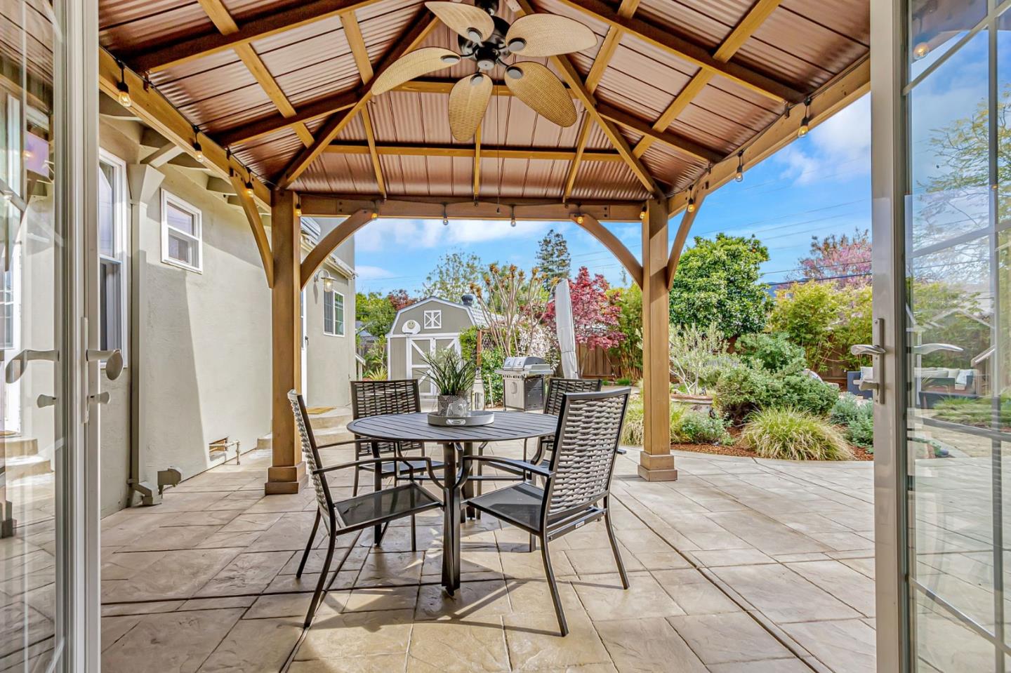 Detail Gallery Image 39 of 93 For 15340 Cooper Ave, San Jose,  CA 95124 - 5 Beds | 3 Baths