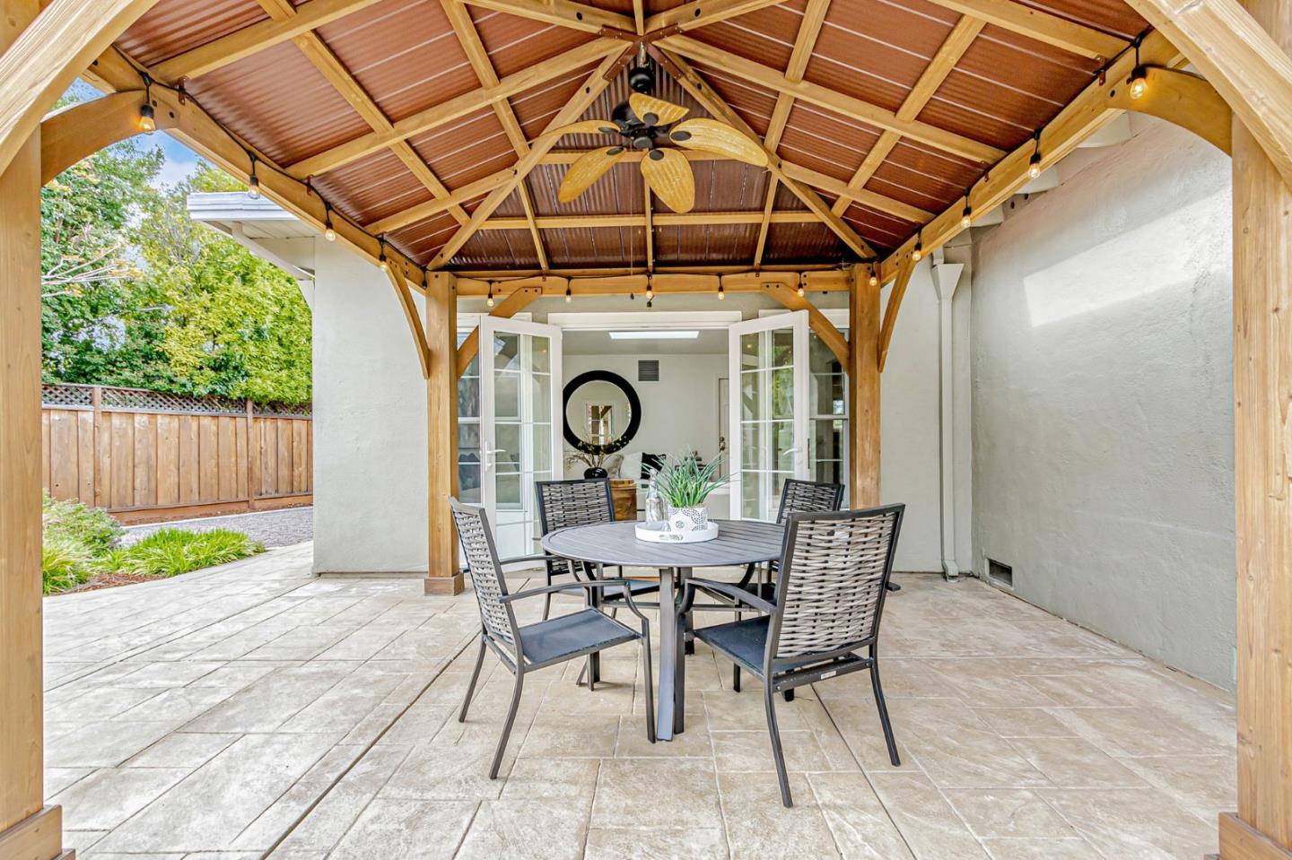 Detail Gallery Image 40 of 93 For 15340 Cooper Ave, San Jose,  CA 95124 - 5 Beds | 3 Baths