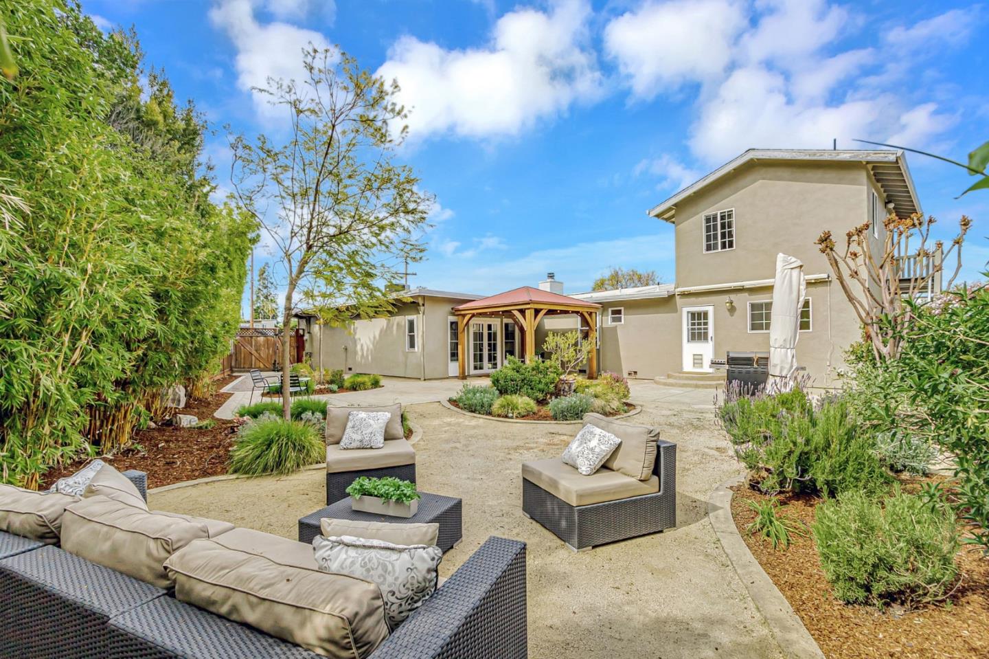 Detail Gallery Image 49 of 93 For 15340 Cooper Ave, San Jose,  CA 95124 - 5 Beds | 3 Baths