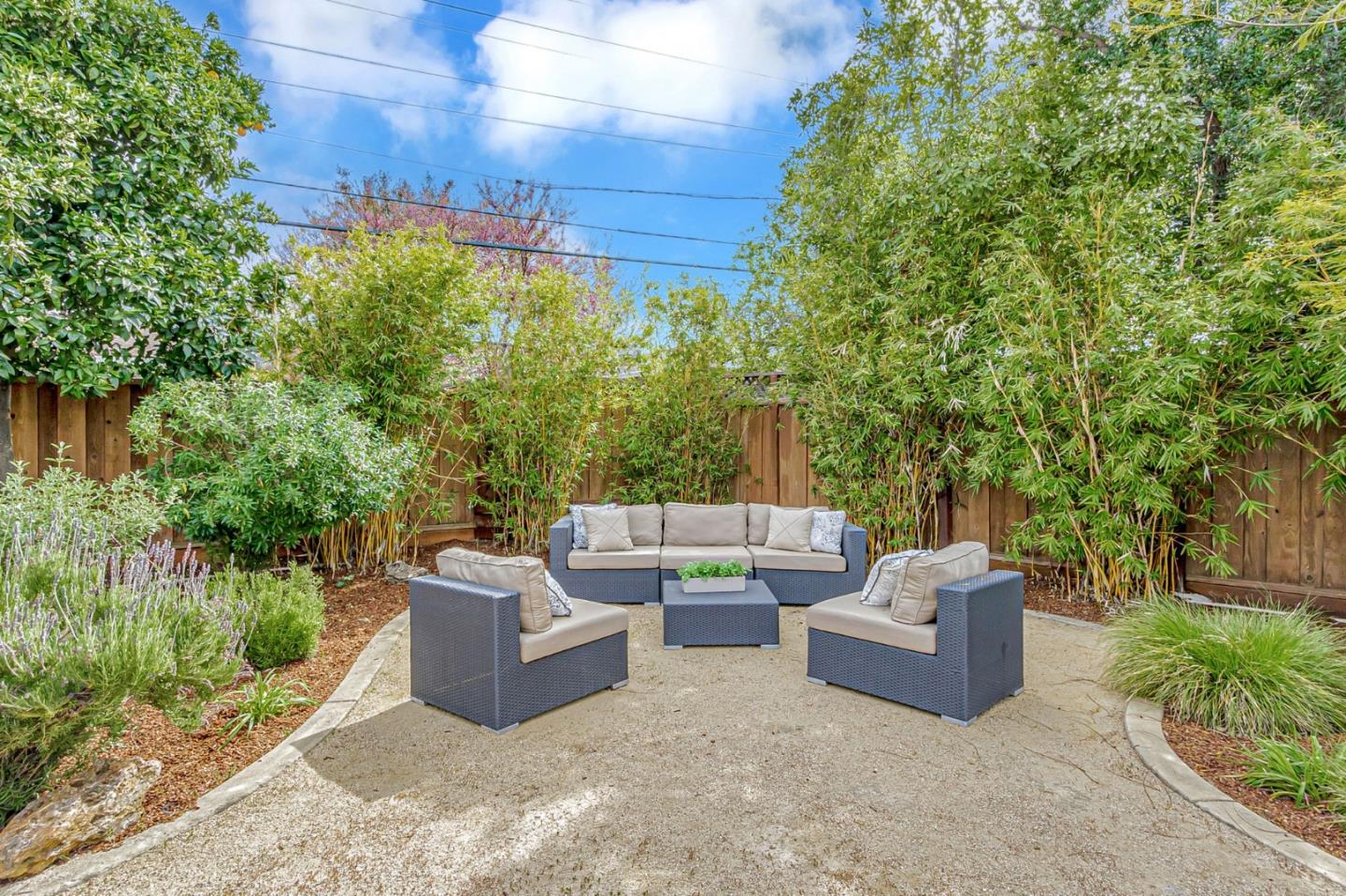 Detail Gallery Image 50 of 93 For 15340 Cooper Ave, San Jose,  CA 95124 - 5 Beds | 3 Baths