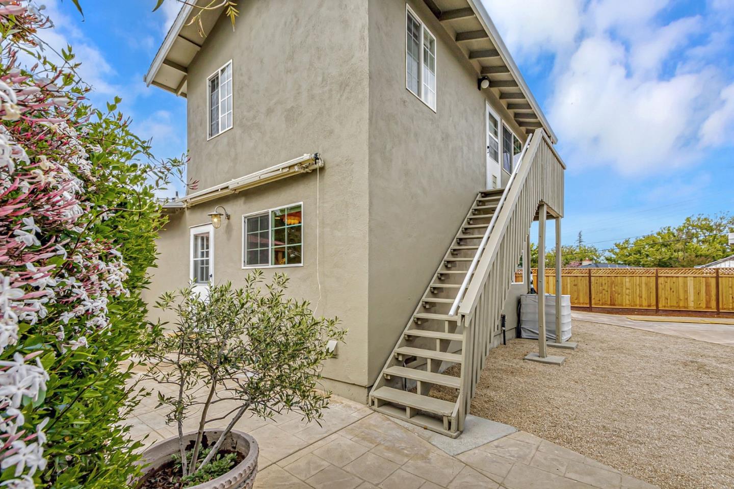 Detail Gallery Image 54 of 93 For 15340 Cooper Ave, San Jose,  CA 95124 - 5 Beds | 3 Baths