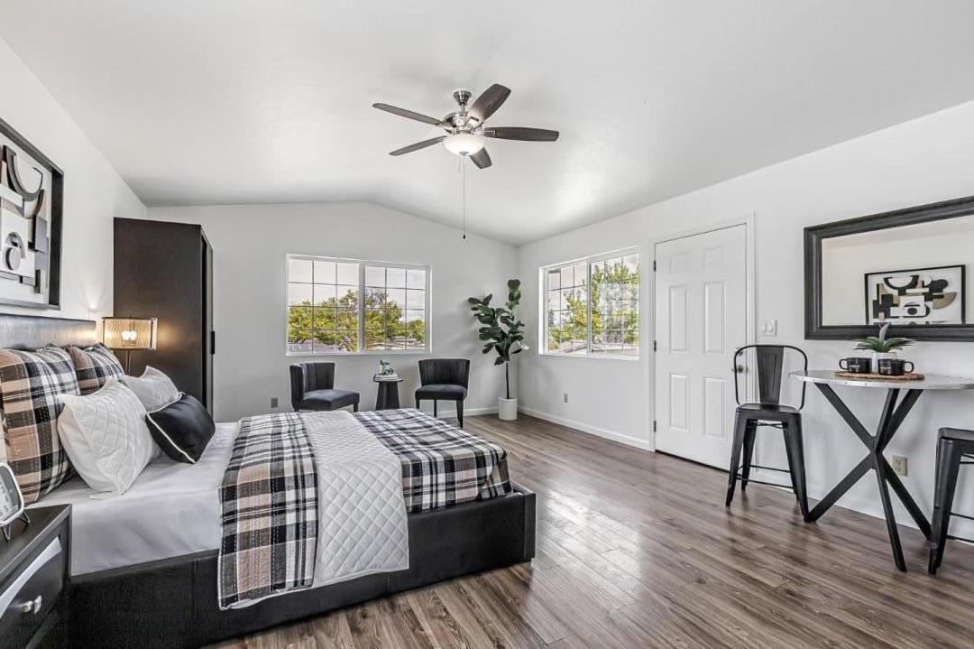 Detail Gallery Image 63 of 93 For 15340 Cooper Ave, San Jose,  CA 95124 - 5 Beds | 3 Baths