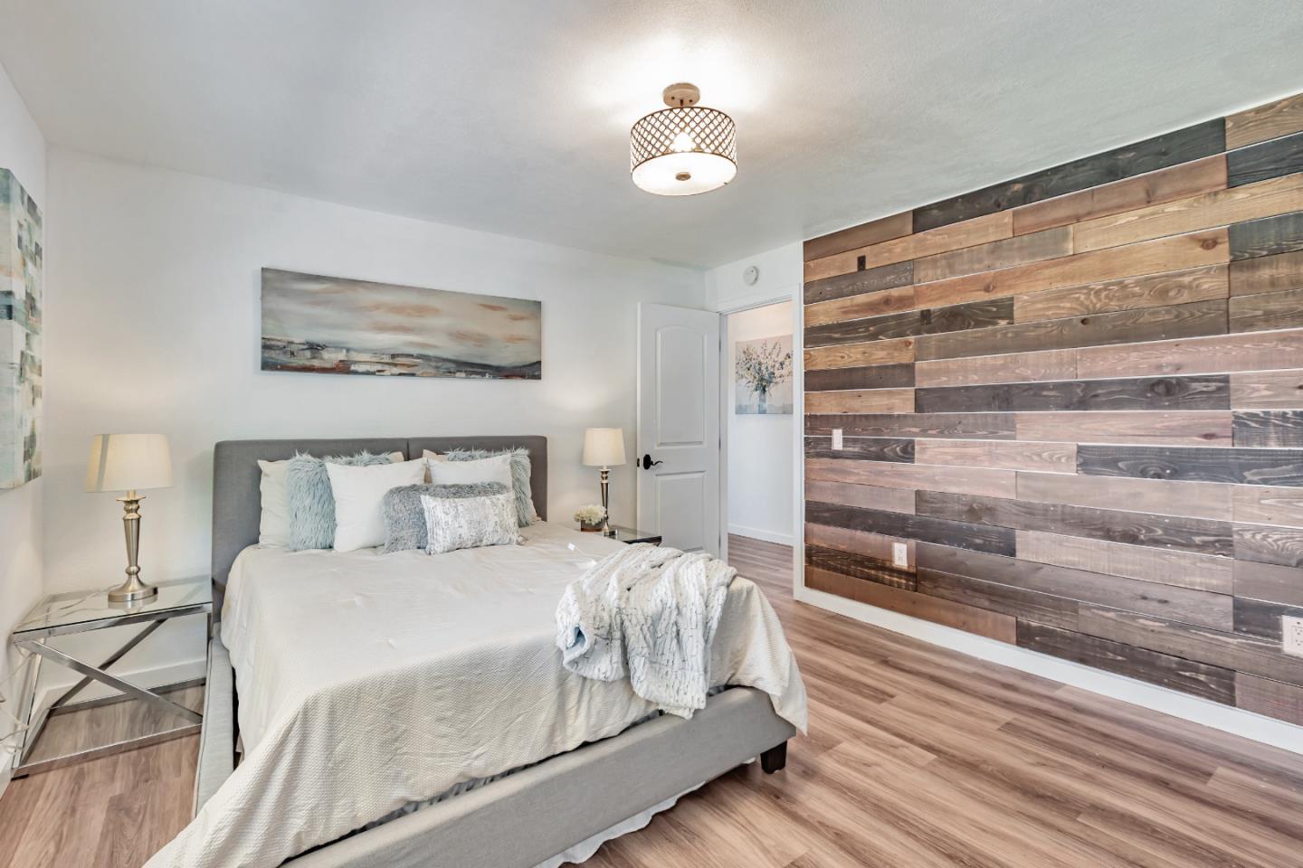 Detail Gallery Image 13 of 55 For 12880 Clayton Rd, San Jose,  CA 95127 - 4 Beds | 3/1 Baths
