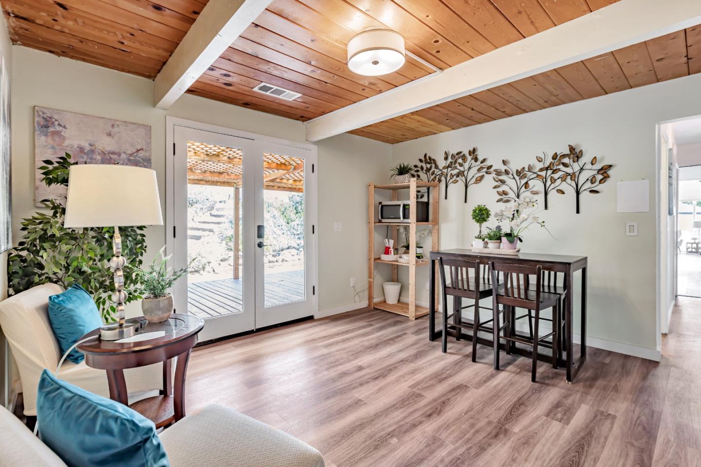 Detail Gallery Image 15 of 55 For 12880 Clayton Rd, San Jose,  CA 95127 - 4 Beds | 3/1 Baths