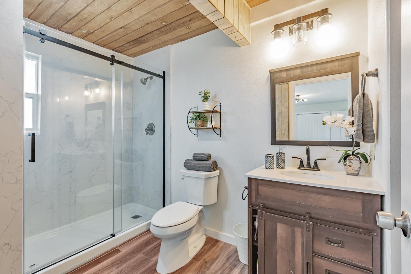 Detail Gallery Image 22 of 55 For 12880 Clayton Rd, San Jose,  CA 95127 - 4 Beds | 3/1 Baths