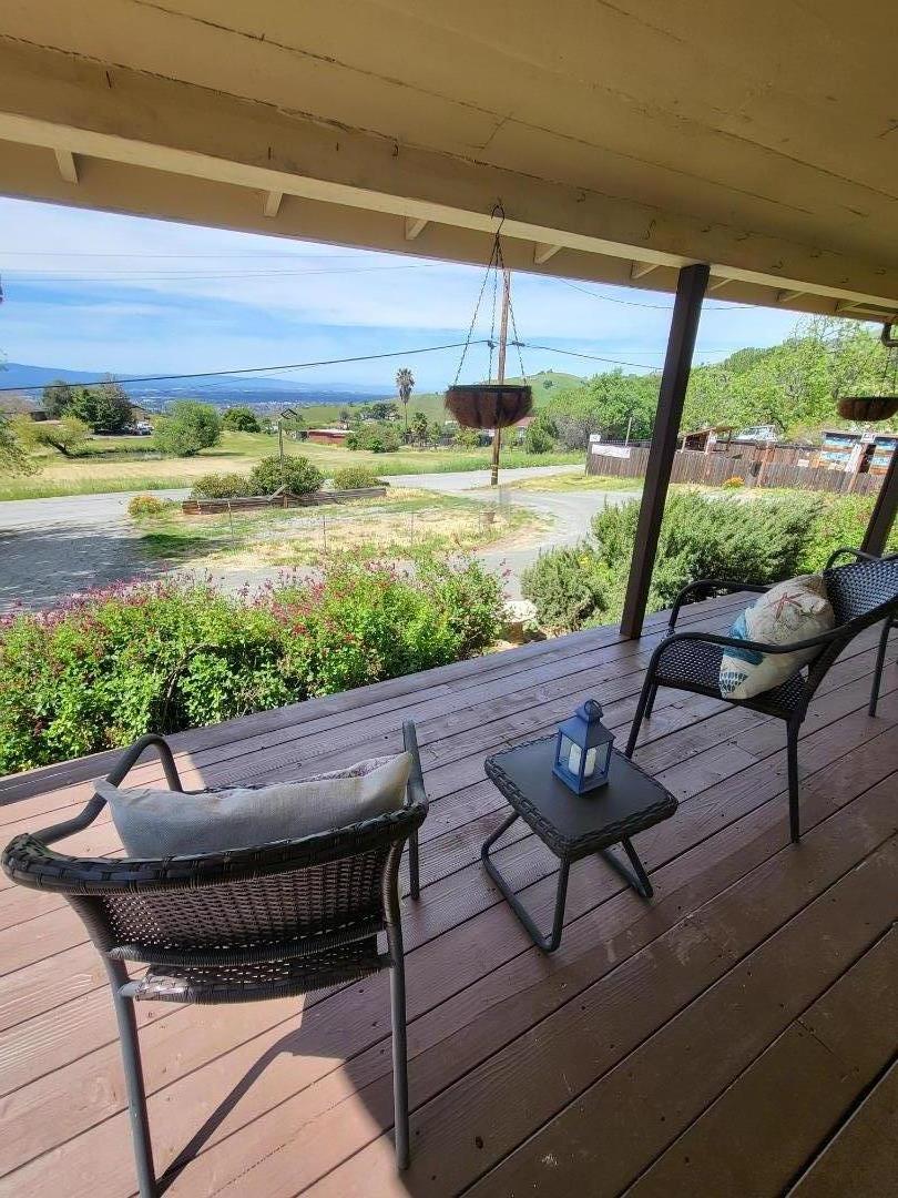 Detail Gallery Image 27 of 55 For 12880 Clayton Rd, San Jose,  CA 95127 - 4 Beds | 3/1 Baths