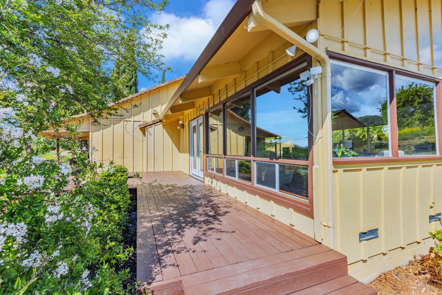 Detail Gallery Image 31 of 55 For 12880 Clayton Rd, San Jose,  CA 95127 - 4 Beds | 3/1 Baths