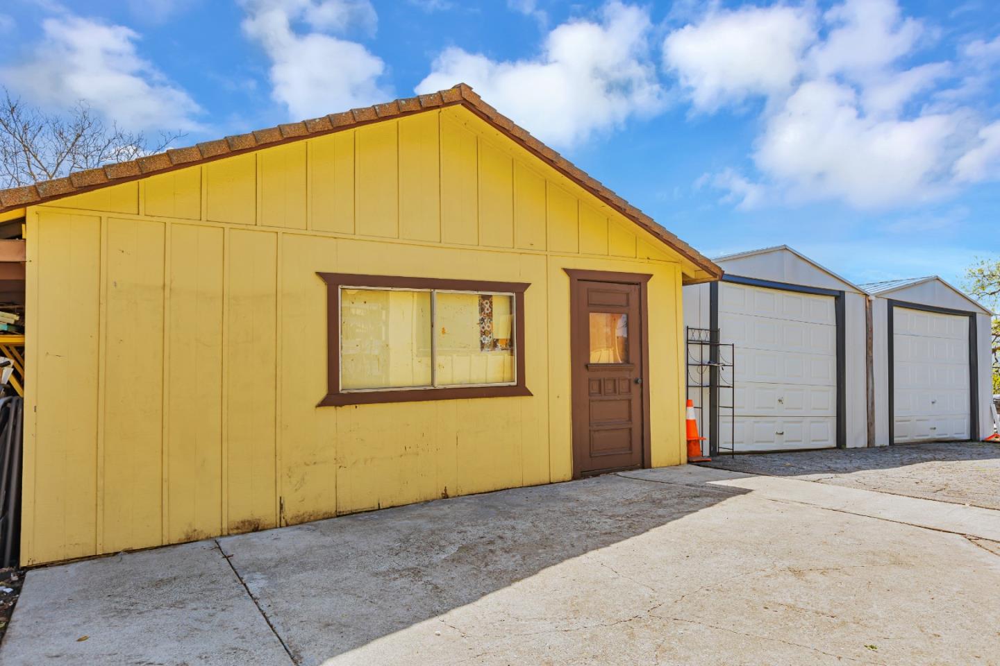 Detail Gallery Image 34 of 55 For 12880 Clayton Rd, San Jose,  CA 95127 - 4 Beds | 3/1 Baths