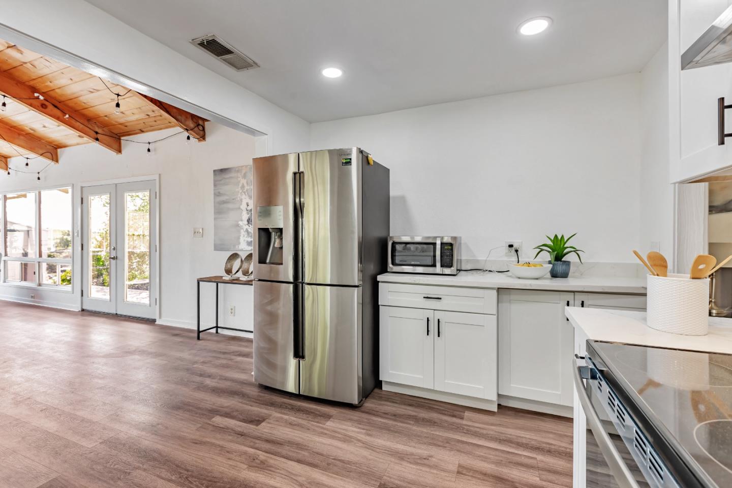 Detail Gallery Image 8 of 55 For 12880 Clayton Rd, San Jose,  CA 95127 - 4 Beds | 3/1 Baths