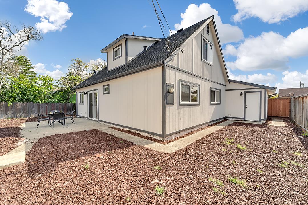 Detail Gallery Image 27 of 41 For 2068 Interbay Dr, San Jose,  CA 95122 - 4 Beds | 2 Baths