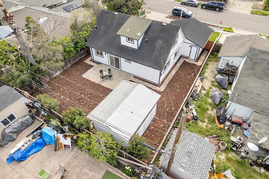 Detail Gallery Image 36 of 41 For 2068 Interbay Dr, San Jose,  CA 95122 - 4 Beds | 2 Baths