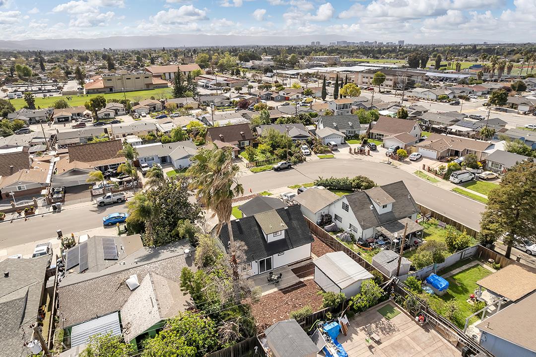Detail Gallery Image 39 of 41 For 2068 Interbay Dr, San Jose,  CA 95122 - 4 Beds | 2 Baths